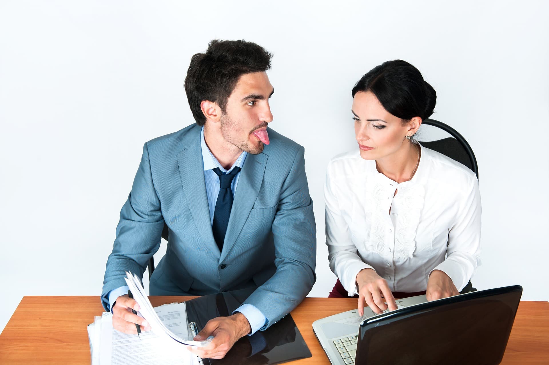 Beneficios del humor en el trabajo: 10 claves