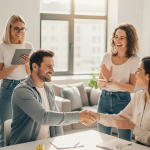 El impacto del reconocimiento en la motivación laboral: datos y ejemplos reales